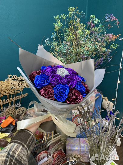 Букет из атласных лент в упаковке