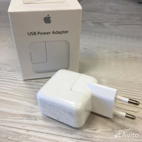 Зарядное устройство iPad 12W