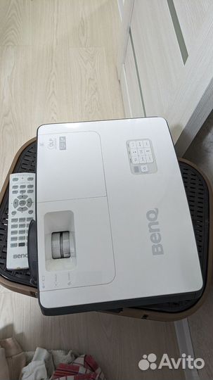 Проектор benq w700