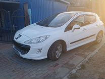 Peugeot 308 1.6 AT, 2010, 170 000 км, с пробегом, цена 690 000 руб.