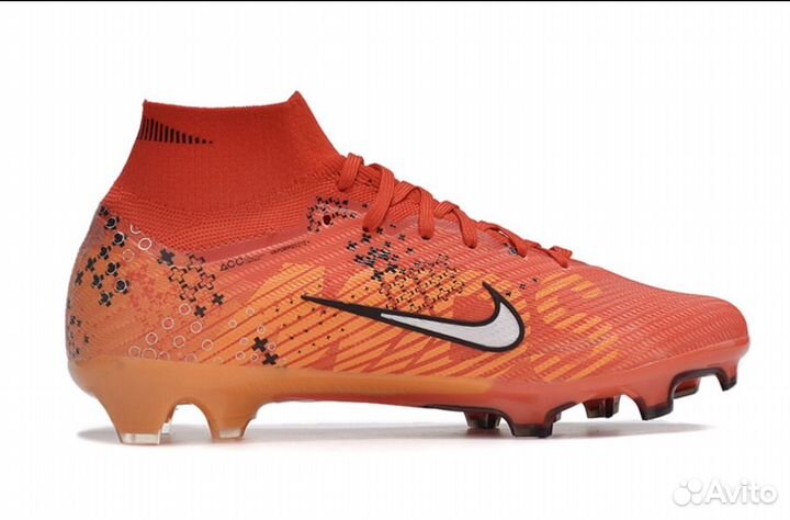 Футбольные бутсы