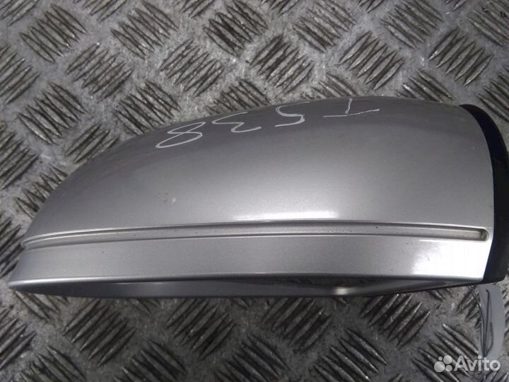 Мерседес 220 зеркало переднее левое