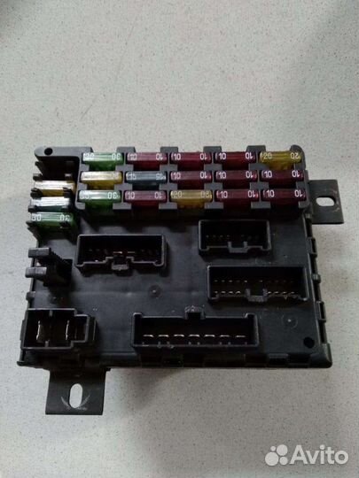 Блок предохранителей Alfa Romeo 156