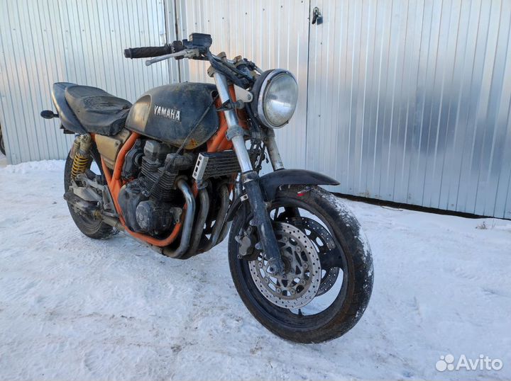 Yamaha xjr400 в разбор на запчасти