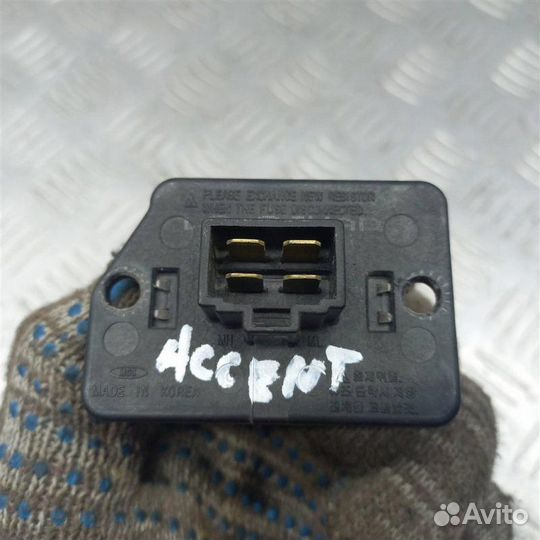 Реостат печки Hyundai Accent 2 1.5 G4EC 102Л.С