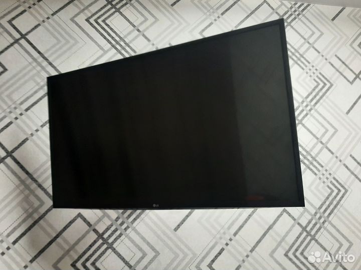 Телевизор LG на запчасти