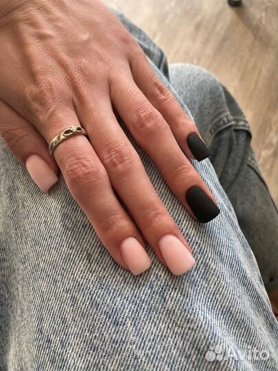 Услуги мастера маникюра