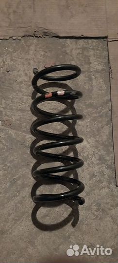 Пружина амортизатора,задняя XC 70 ll