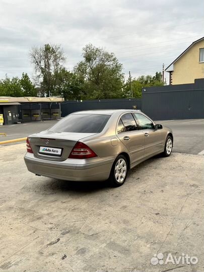 Mercedes-Benz C-класс 1.8 AT, 2005, 400 000 км