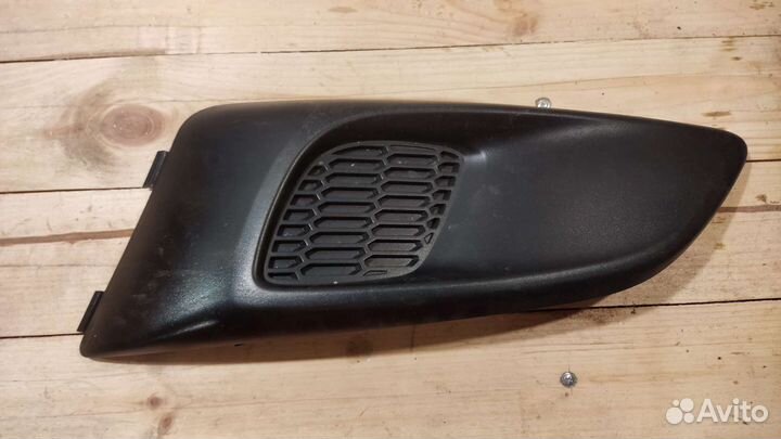 Решетка в бампер Chevrolet Aveo T300Шевроле Авео;