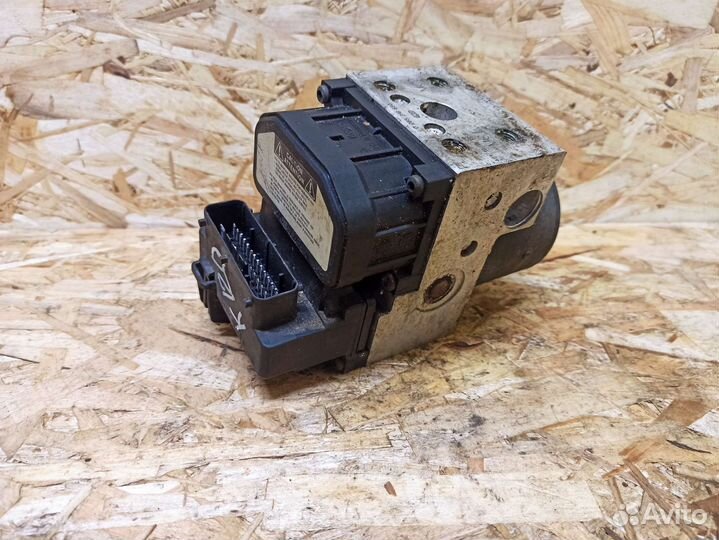 Блок ABS Toyota Corolla E 120