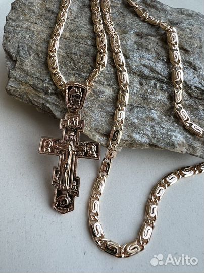 Цепь и крест