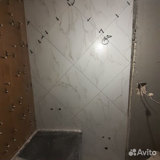 Плиточник укладка плитки