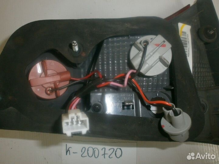 Фонарь задний внутренний правый (Kia Rio)