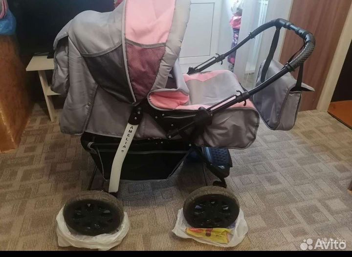 Коляска Amelia 2 в 1 почти Новая
