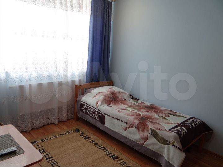 Комната 15 м² в 5-к., 3/3 эт.