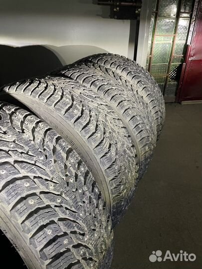 Nokian Tyres Hakkapeliitta 9 SUV 215/65 R16