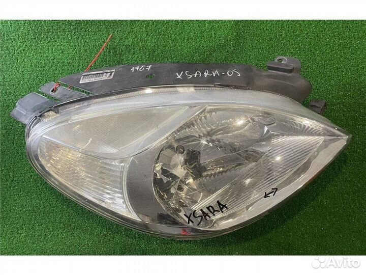 Фара правая Citroen Picasso 1.6 2005