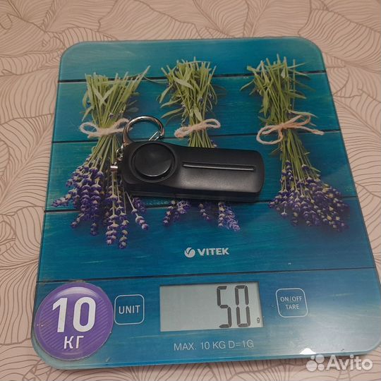 Карманный брелок-сигнализация для самозащиты