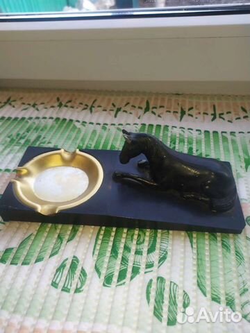 Пепельница. Конь. Лошадь. Карболит. Силумин. СССР