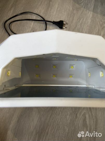 Уф лампа для ногтей