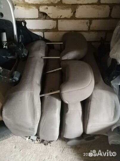 Сиденья Nissan Patrol Y61