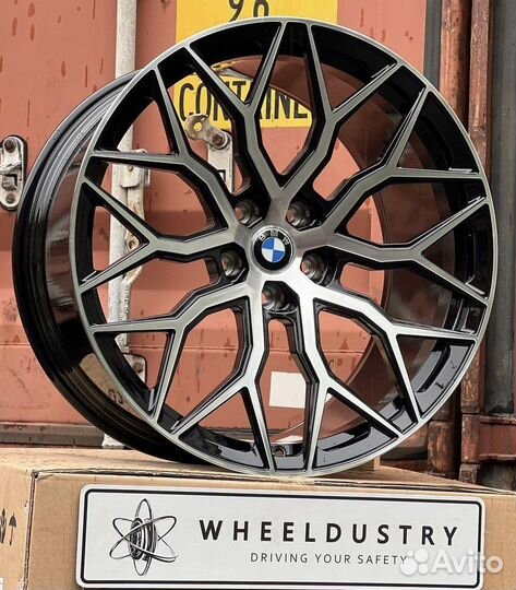 Кованые диски R21 BMW X7 G07 наличие