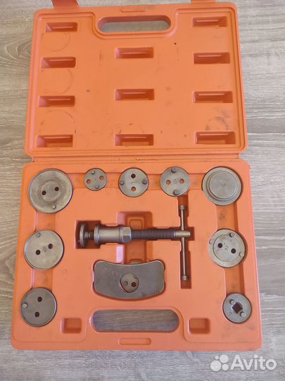 Набор для сведения тормозных цилиндров