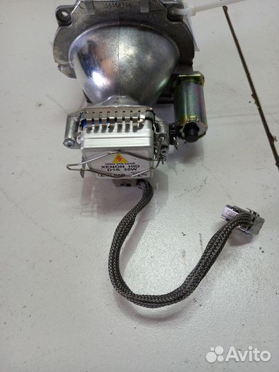 Volkswagen Touareg l Линза фары