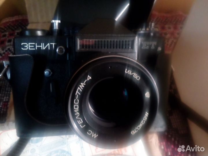 Фотоапарат Зенит ет с объективом Гелиос 77м4