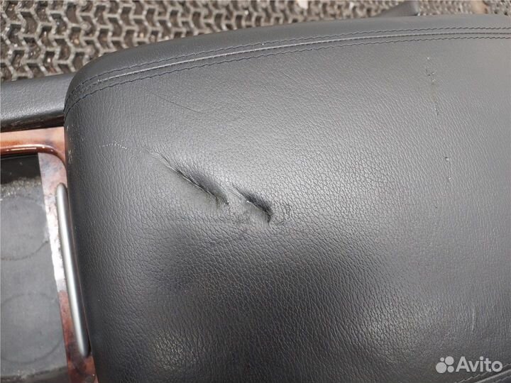 Консоль салона Porsche Cayenne, 2008