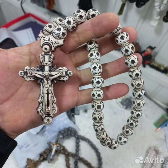 Крест распятие в авто ручная работа