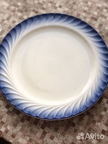 Набор тарелок