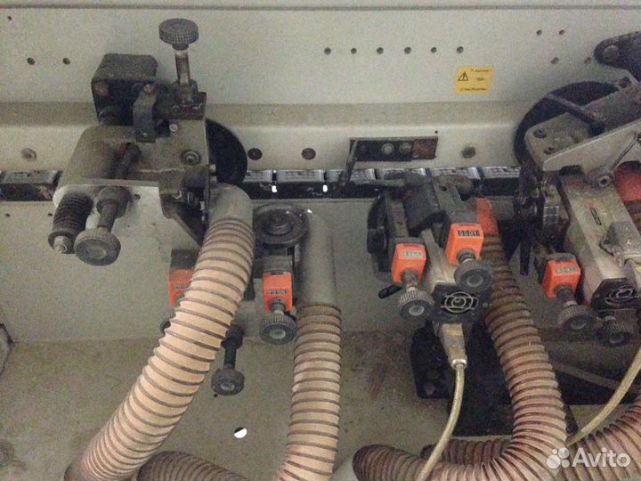 Автоматический кромкооблицовочный станок