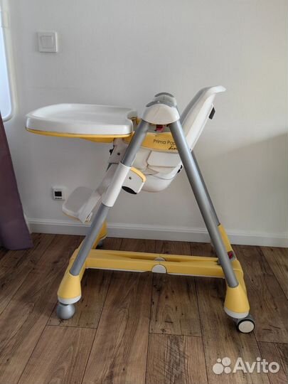 Детский стульчик для кормления