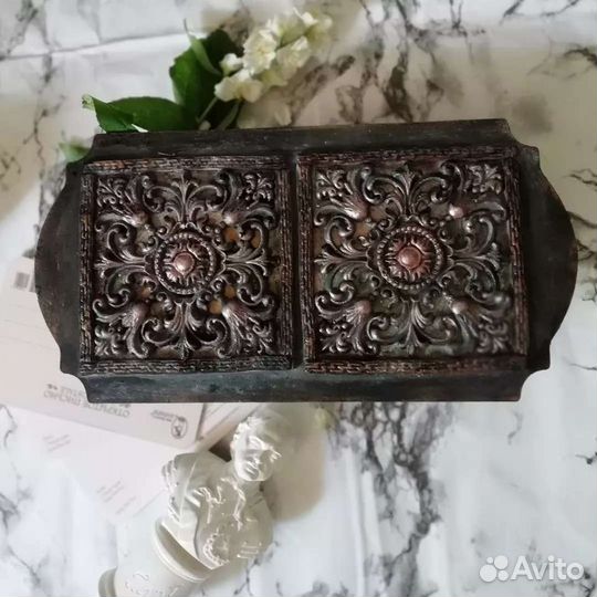 Декоративное панно, изразцы