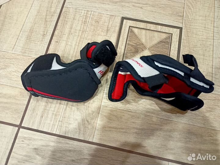 Налокотники хоккейные детские