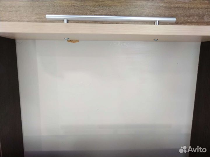 Стол письменный компьютерный