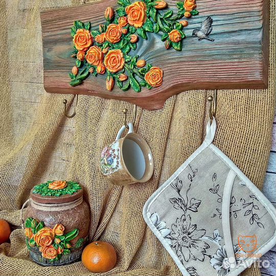 Вешалка /ключница настенная 