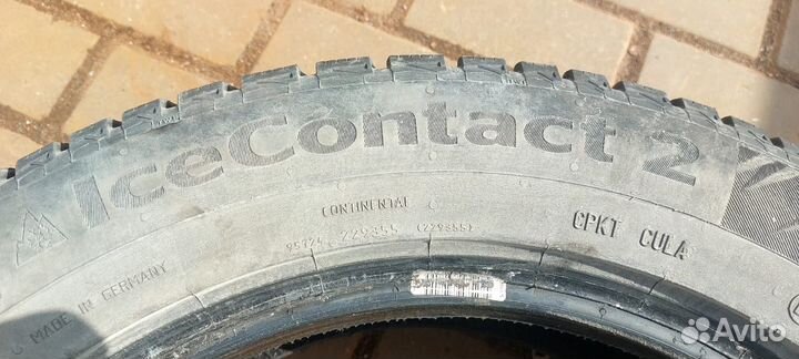 Continental IceContact 2 215/60 R17