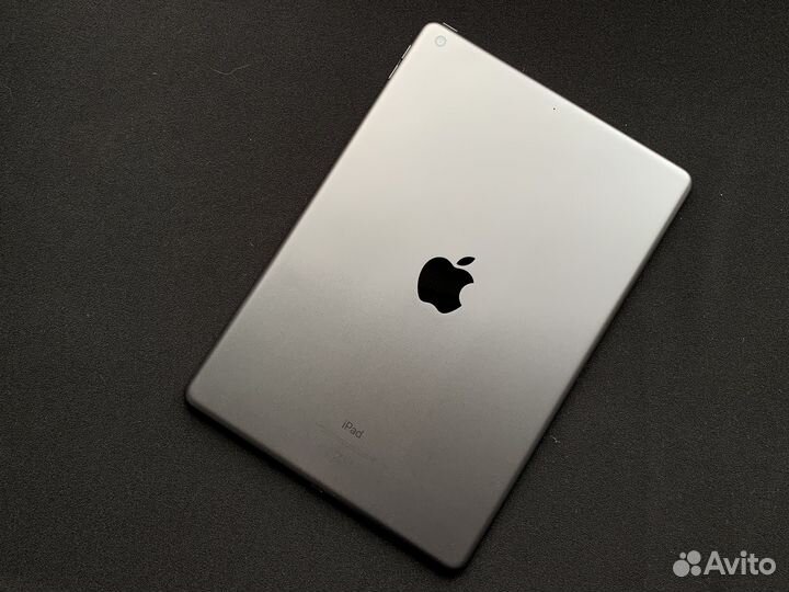 iPad (7-го поколения) (2019) Wi-Fi 32GB