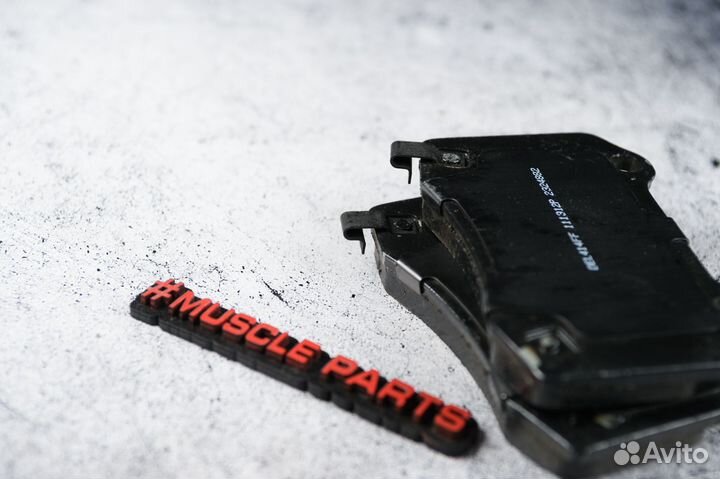 Колодки тормозные задние 17D1053M 19137368 2021