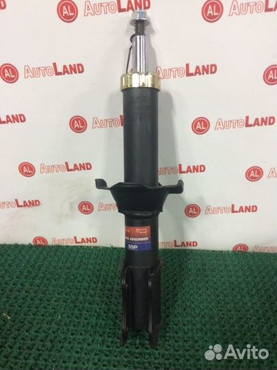 Стойка передняя левая Mazda Demio DW3W B3