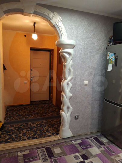 2-к. квартира, 42 м², 1/1 эт.