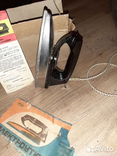 Утюг с терморегулятором