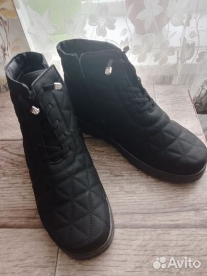 Ботинки женские демисезонные 41 размер