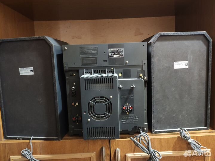 Музыкальный центр