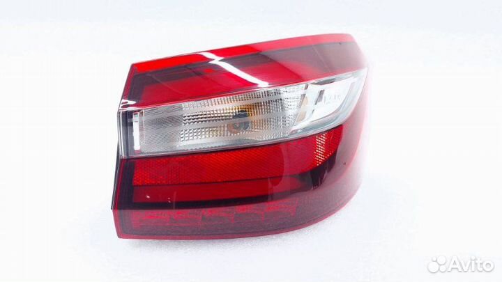 Фонарь задний наружный правый Vesta NEW 8450040002