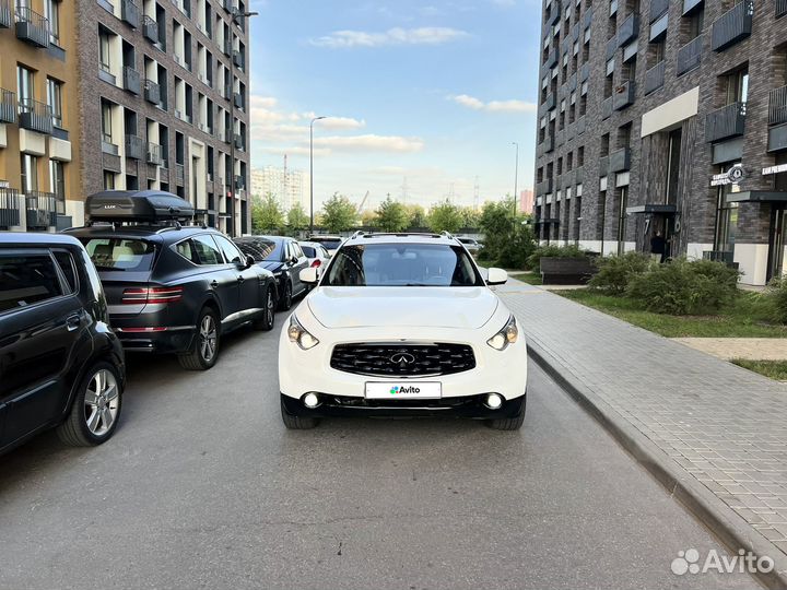 Infiniti FX37 3.7 AT, 2010, 141 000 км