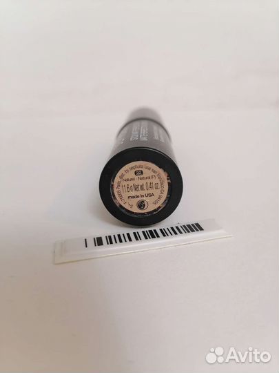 Матирующая тональная основа в стике Sephora